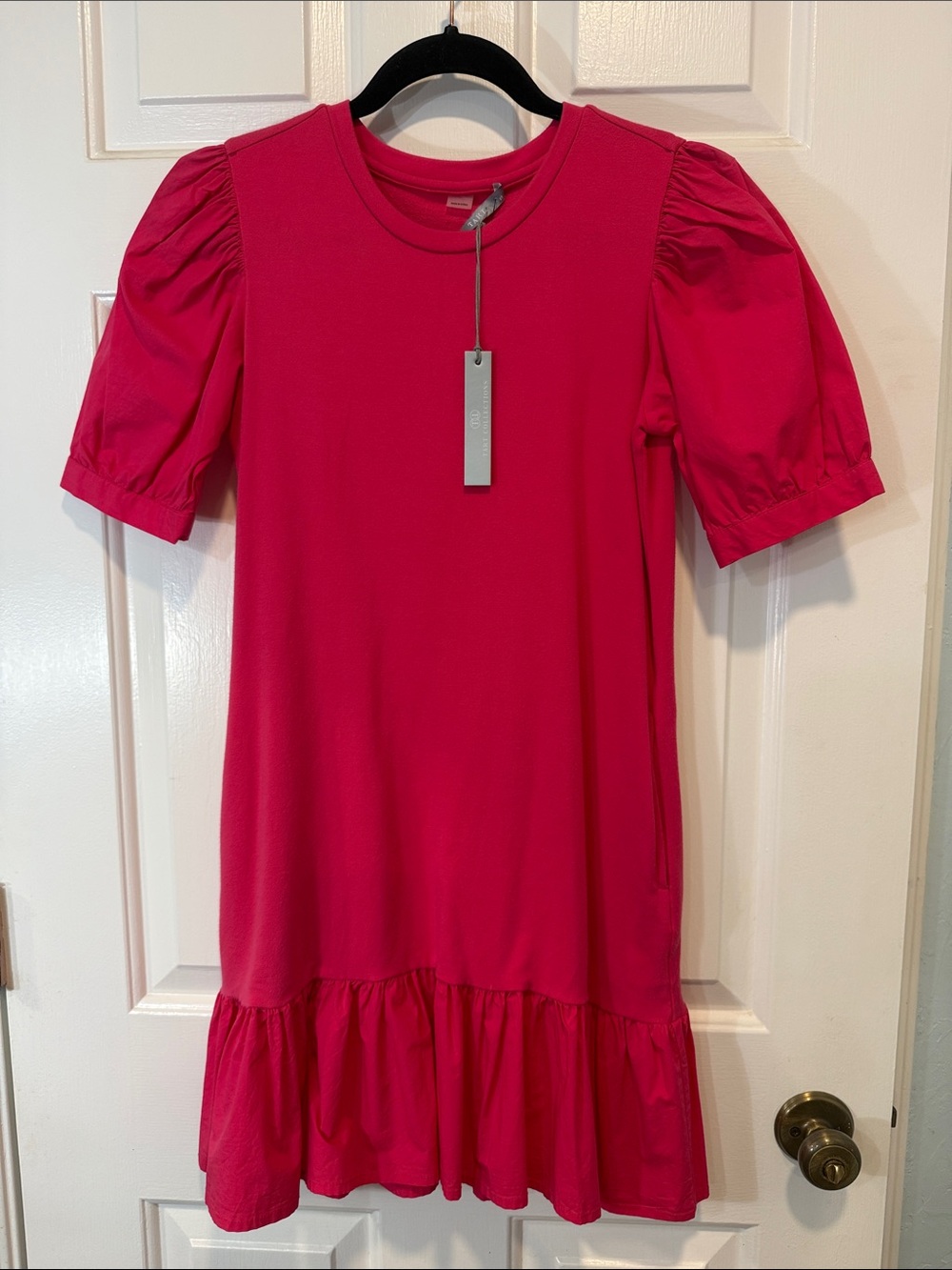 Tart Collections dress mini “Tenley”Azalea Pink Puff Sleeve Ruffle Hem‎ XS/S/M